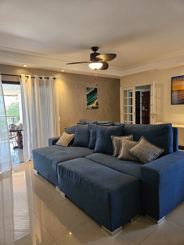 Cozy beachfront apartment in Module 2