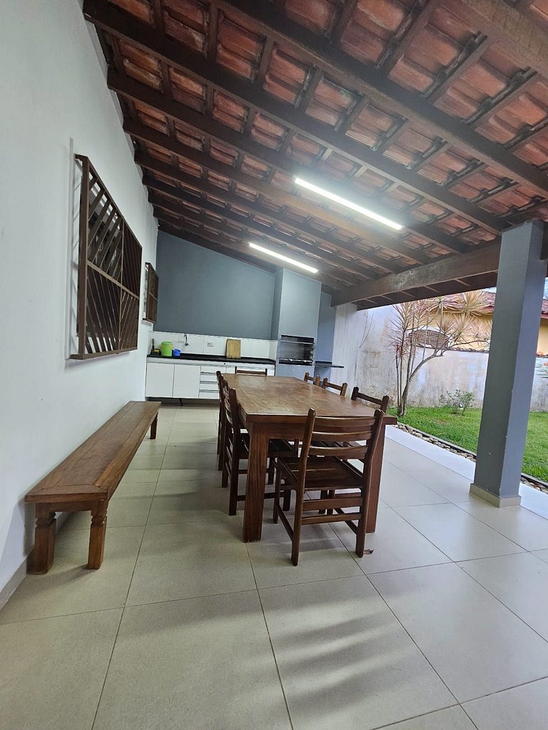 bwelcome - rancho pé na areia com ar condicionado